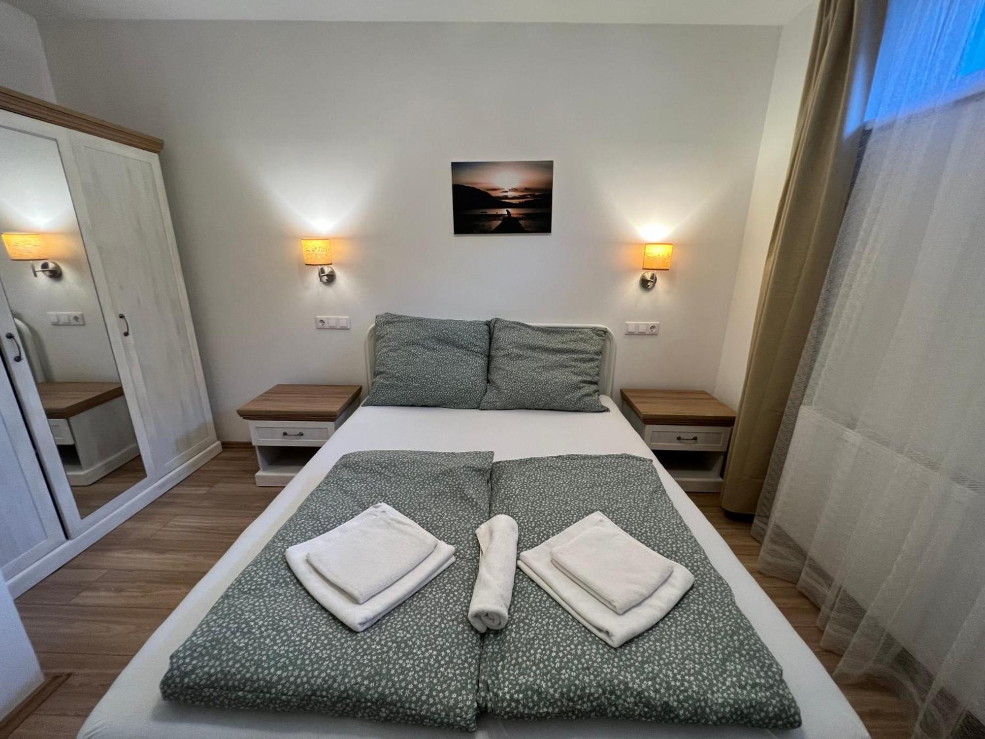 Villa Sonia Heviz Bagian luar foto